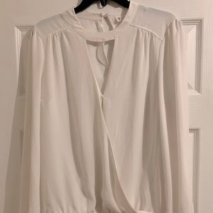 Womens crosscut blouse in sheer white